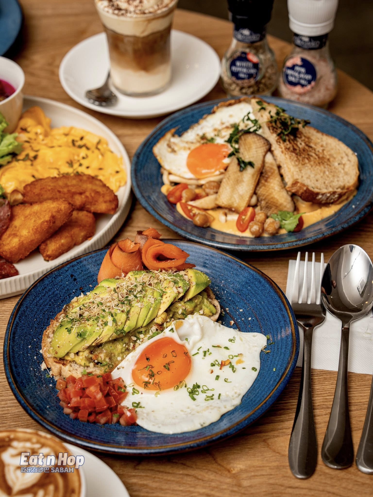Avocado egg toast on blue plate